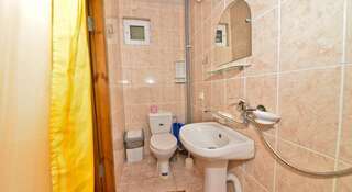 Гостиница Terskaya 70 Анапа Классический четырёхместный номер-2